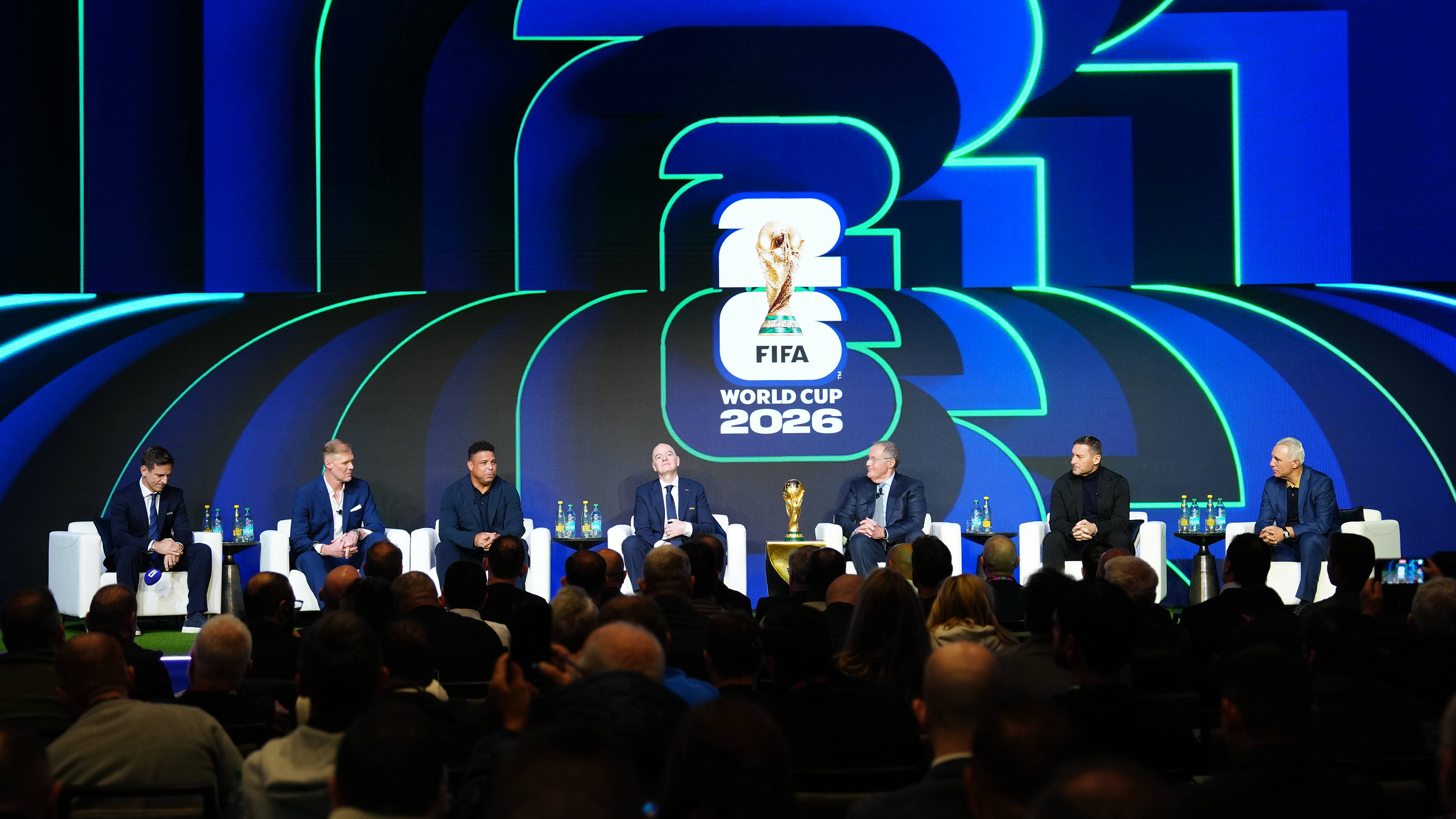 （体育）足球——2026美加墨世界杯赛程公布